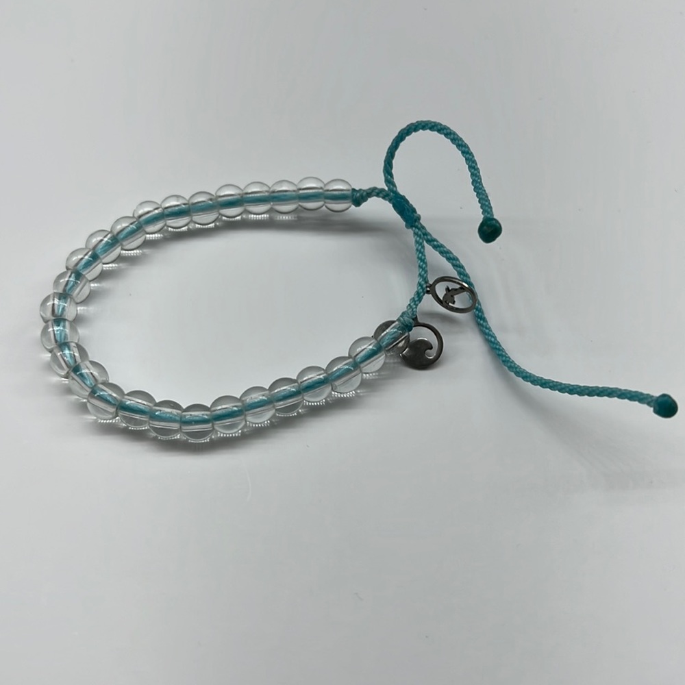 4ocean Beaded Bracelet in sky blue